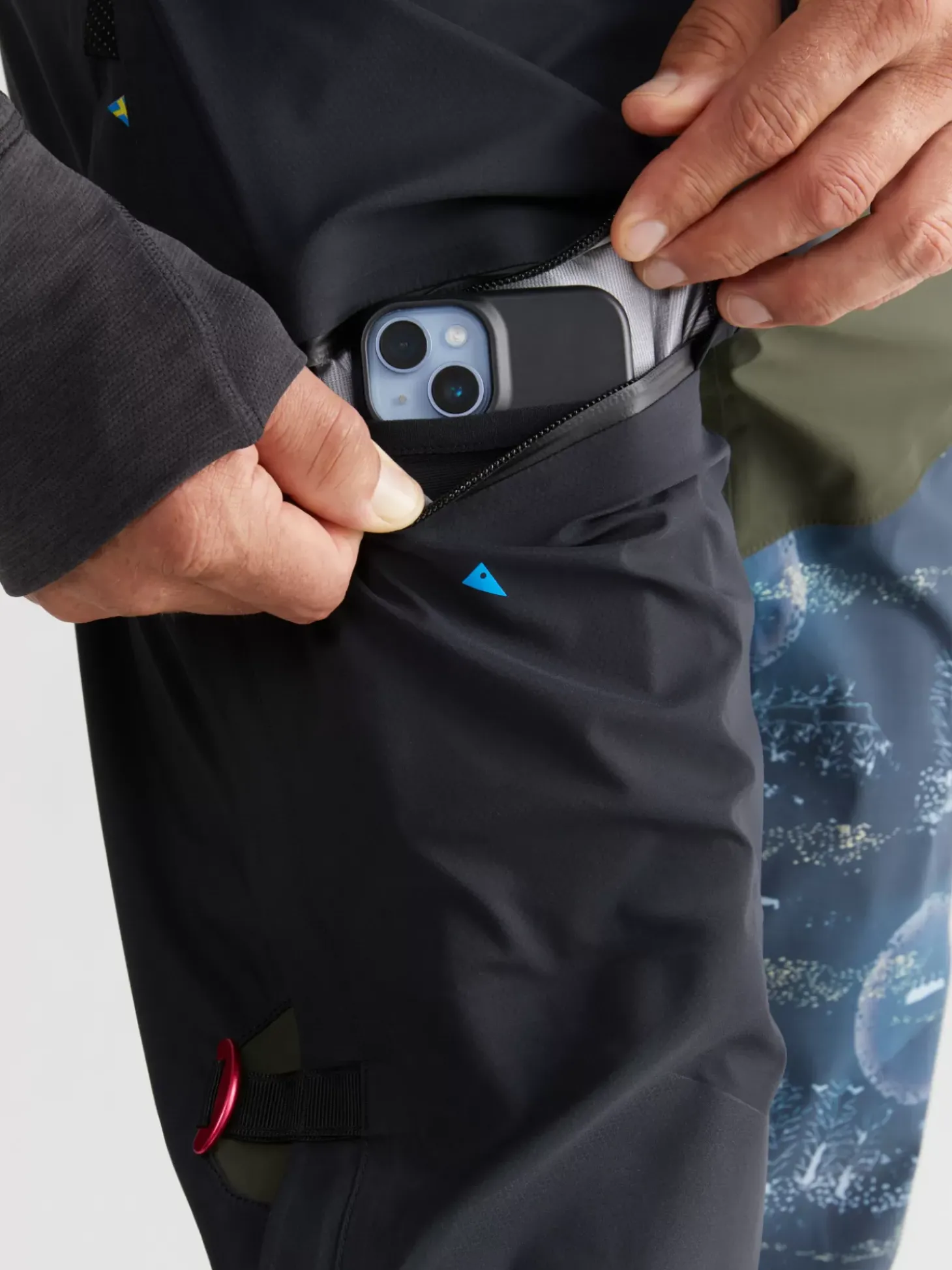 Klättermusen Waterproof Pants<134 Levitend Cutan Britta Pant RosinGreen-CoboltBlue
