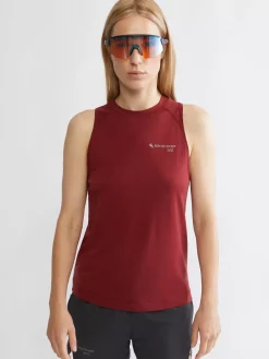 Klättermusen Climbing<Groa RubyRed