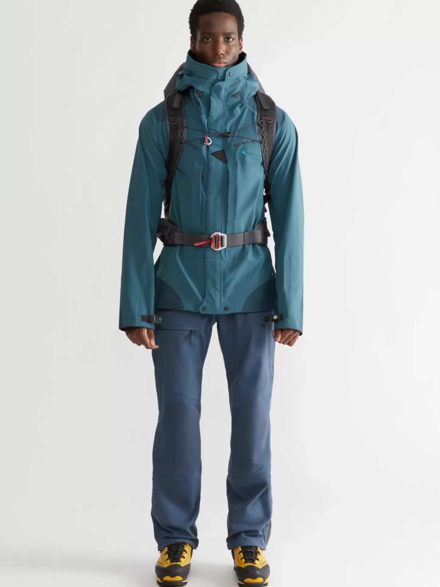 Klättermusen Multi-Day Backpacks (32-100L)|Skiing<Höner Raven