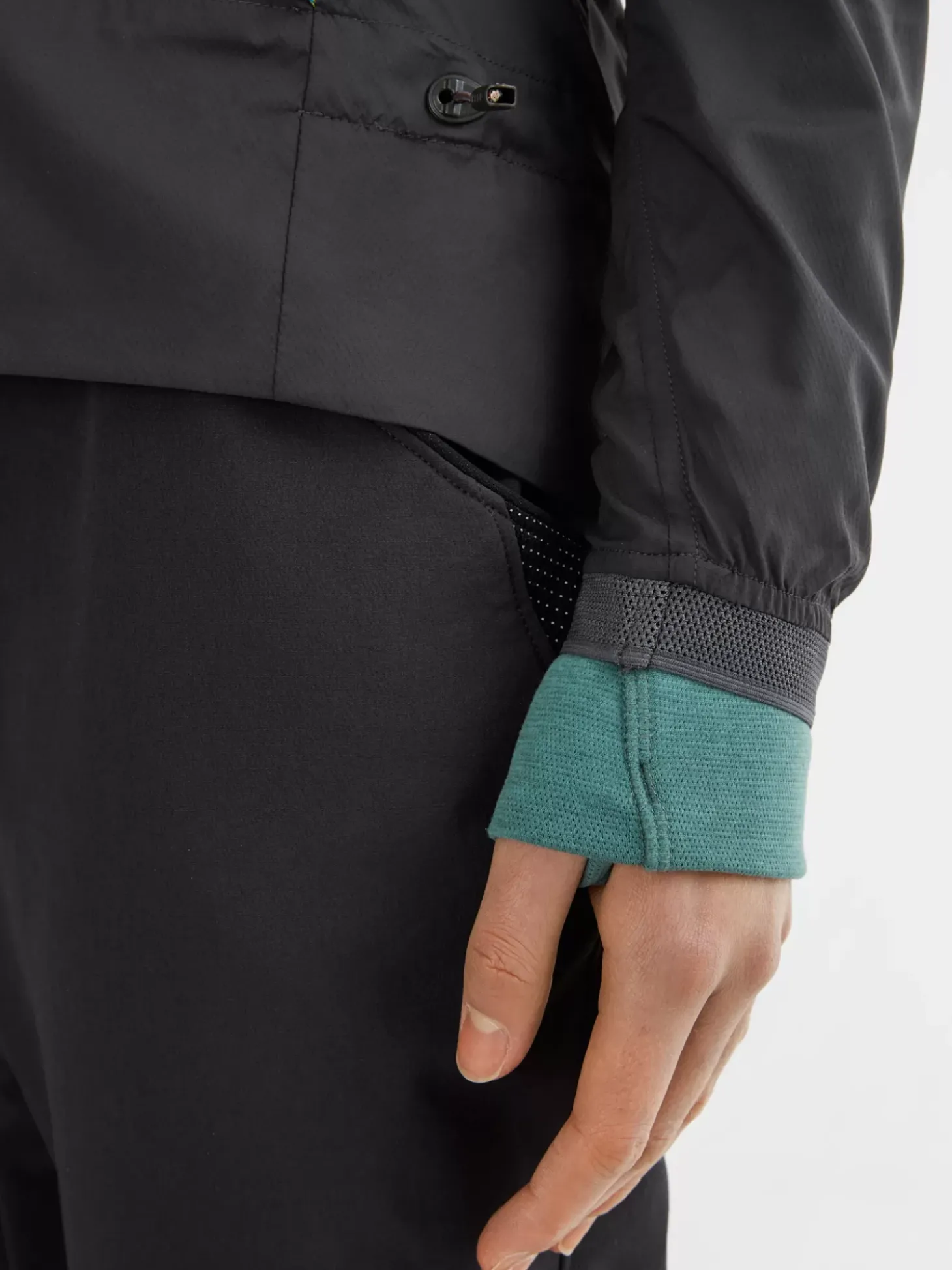 Klättermusen Wind Resistant Jackets<Nal Raven