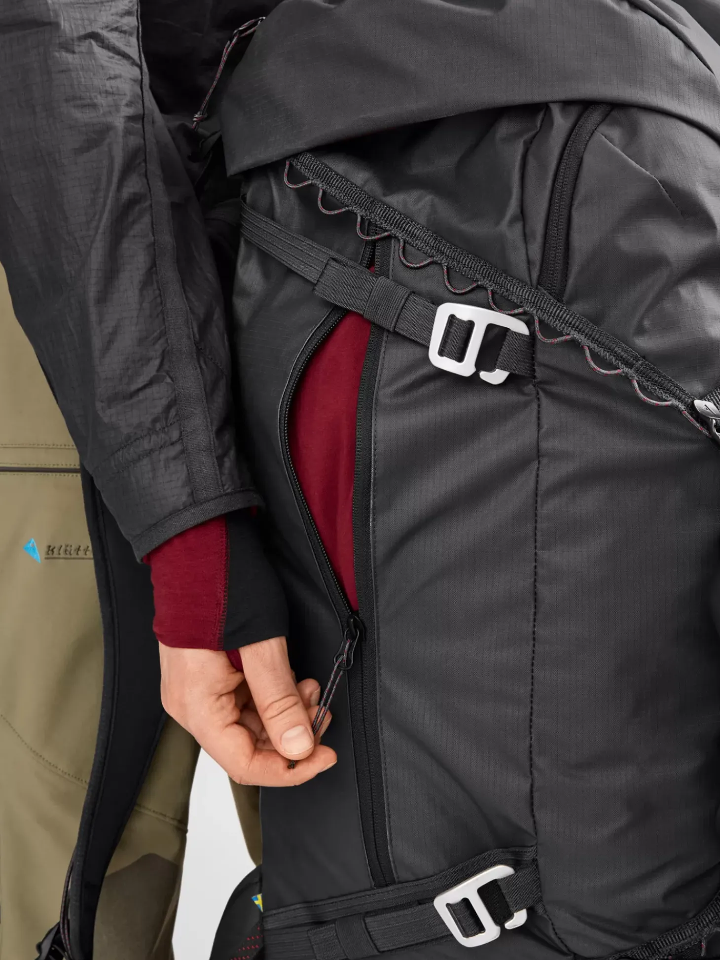 Klättermusen Multi-Day Backpacks (32-100L)|Alpinism<Trud Raven