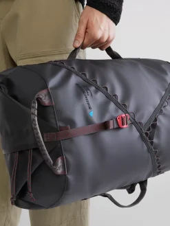 Klättermusen Single-Day Backpacks (18-32L)|Packs<Ydalir Raven